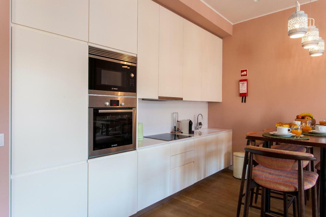 Joivy Sublime 2Br Apt On Restauradores Square Nearby Rossio Station 리스본 외부 사진